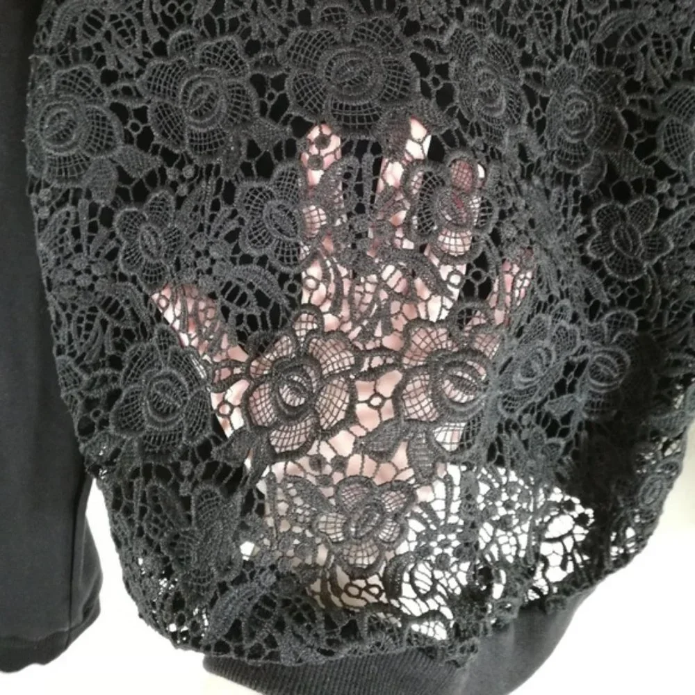 *Jonathan Martin Black Lace Front Long Sleeve Knit Top Solid Back Size Medium